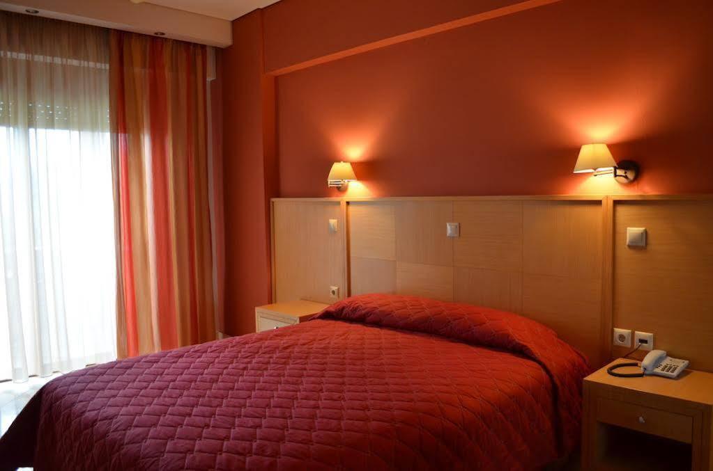 Evia Hotel & Suites Marmari  Exterior foto