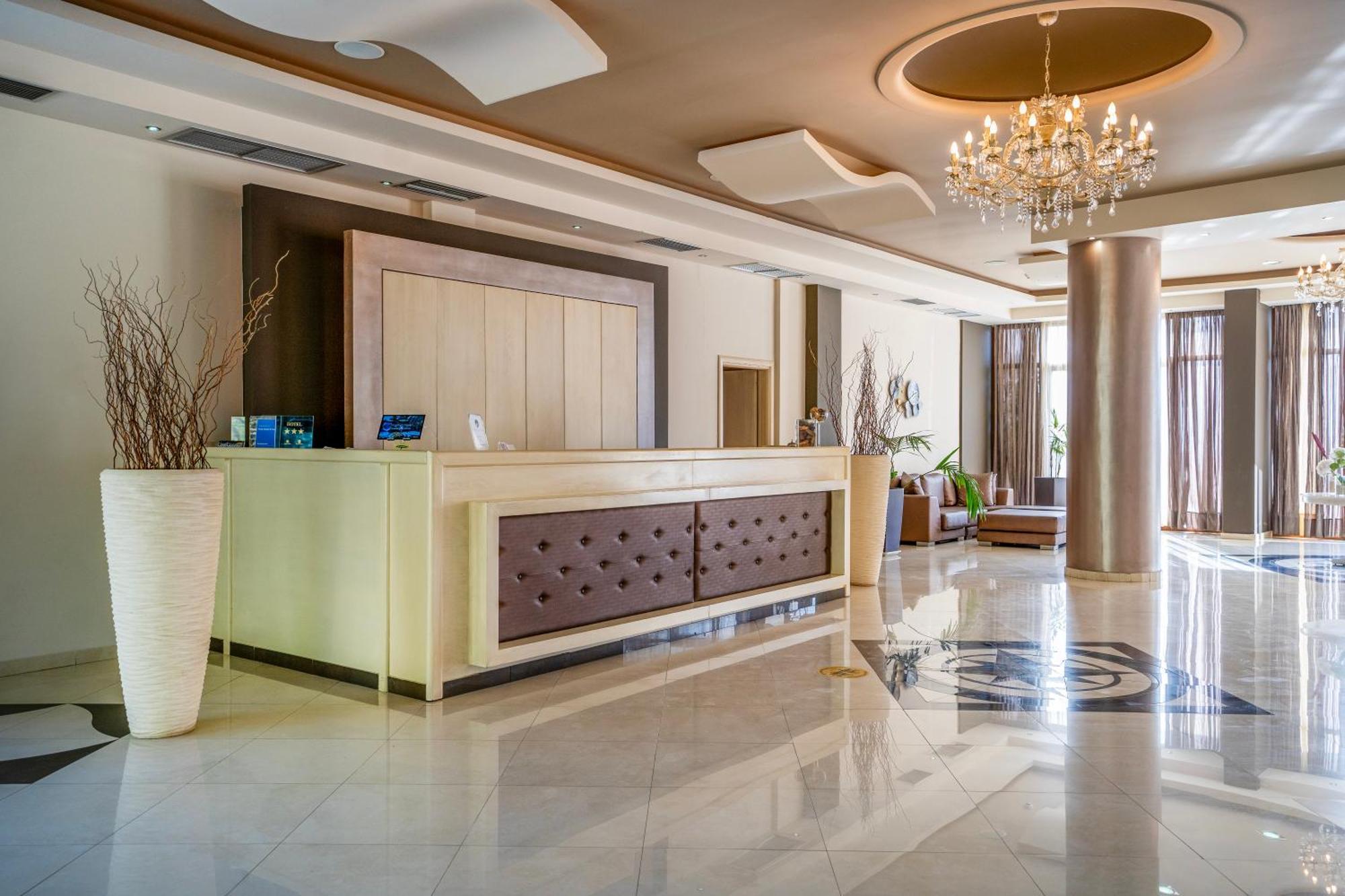 Evia Hotel & Suites Marmari  Exterior foto