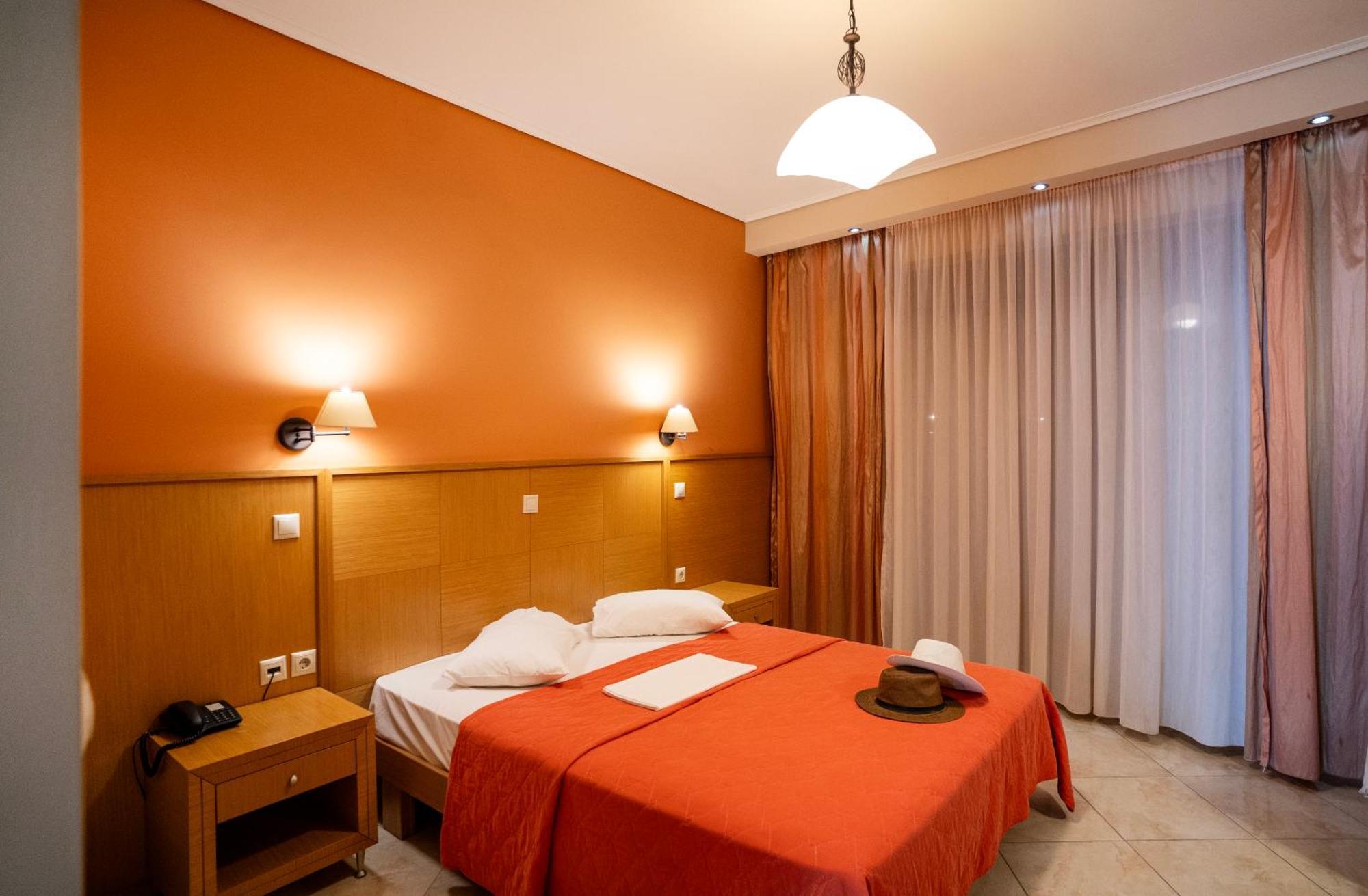 Evia Hotel & Suites Marmari  Exterior foto