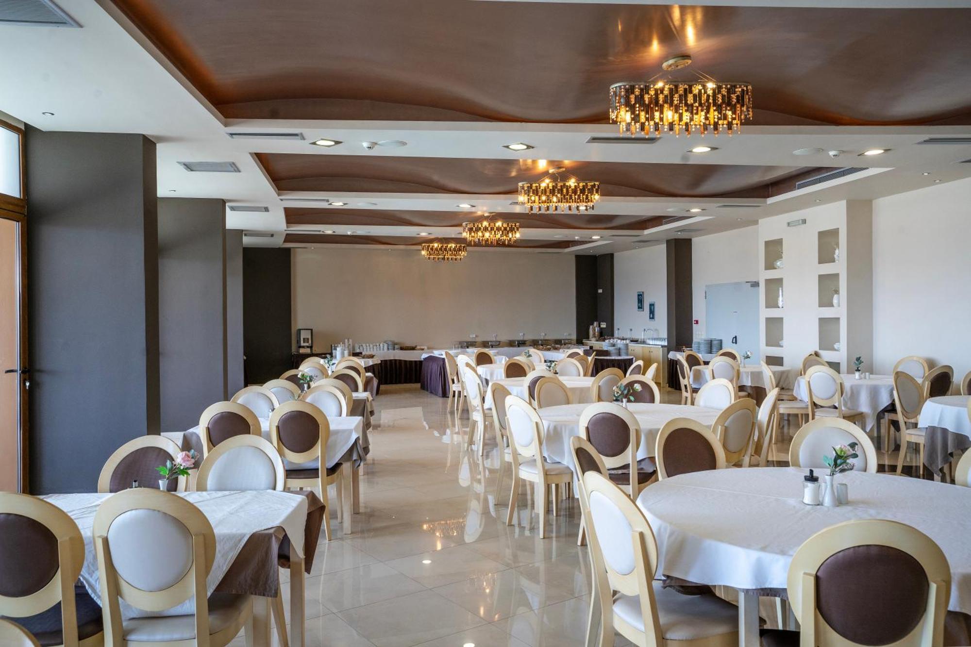 Evia Hotel & Suites Marmari  Exterior foto
