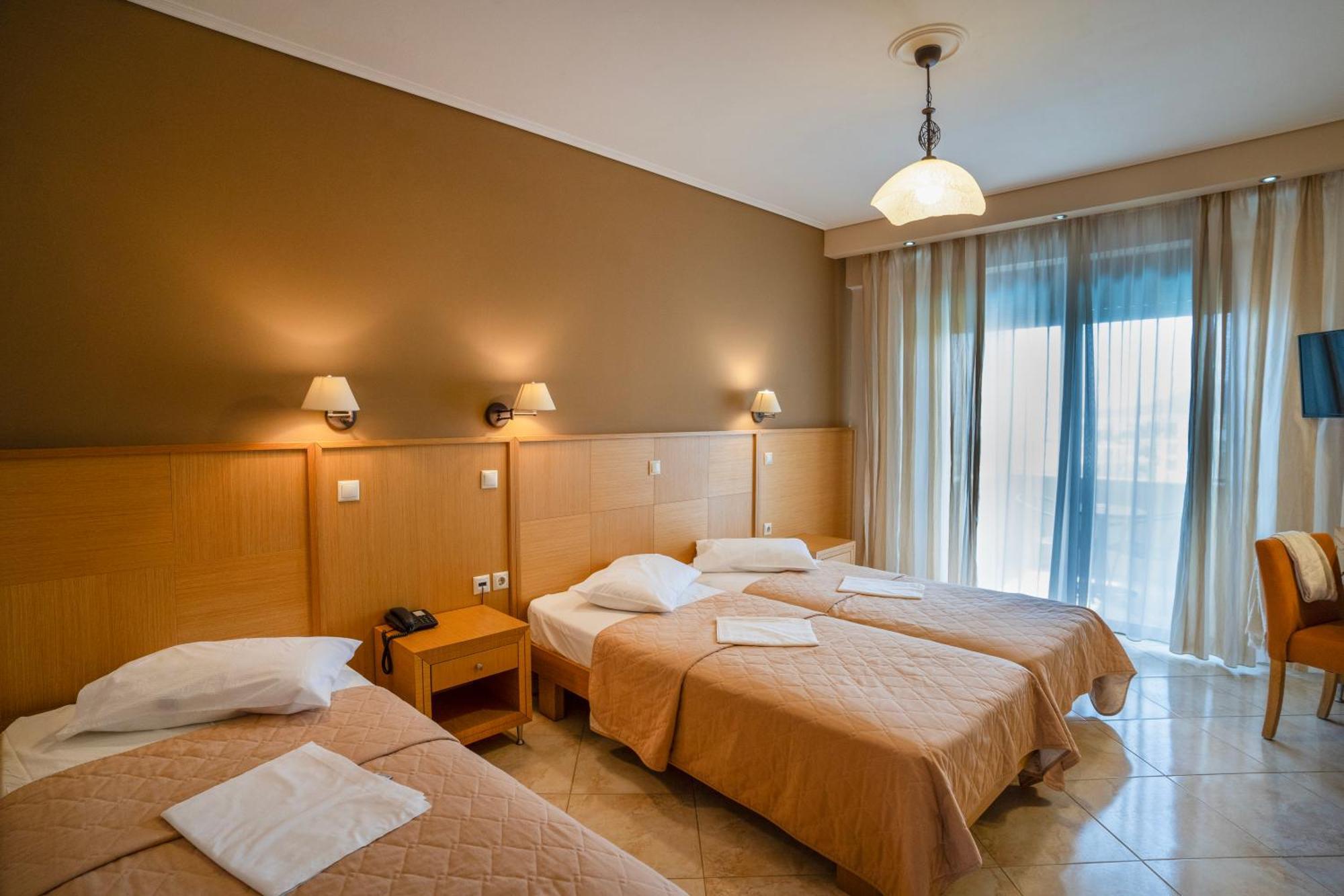 Evia Hotel & Suites Marmari  Exterior foto