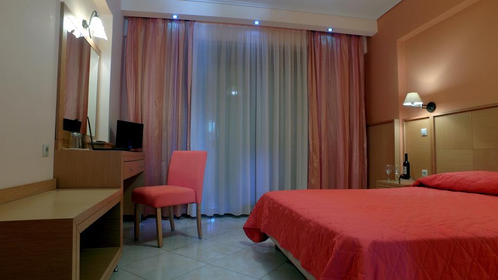 Evia Hotel & Suites Marmari  Exterior foto